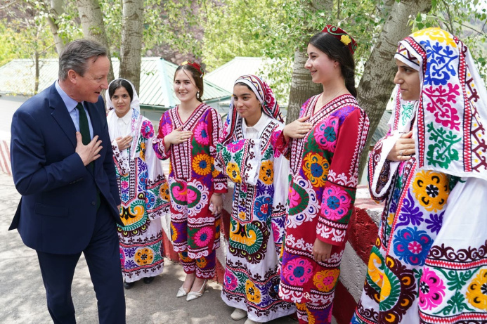  Дэвид Кэмерон впервые посетит Туркменистан во время поездки в Центральную Азию