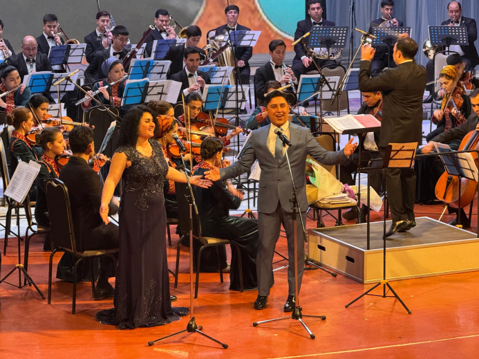  Honoured artist of Azerbaijan represents the nation at a prestigious international event in Turkmenistan