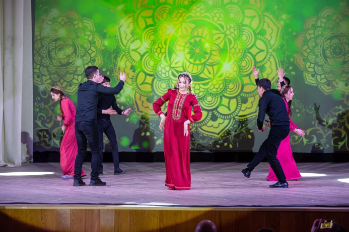  Turkmen students celebrated Novruz at BSU Lyceum