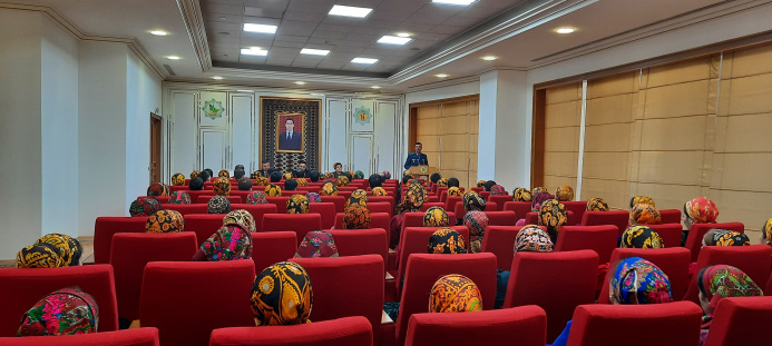  Conference at the "Turkmenaragatnashyk" agency