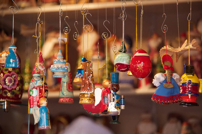  The French Institute in Turkmenistan invites you to the New Year mini-fair