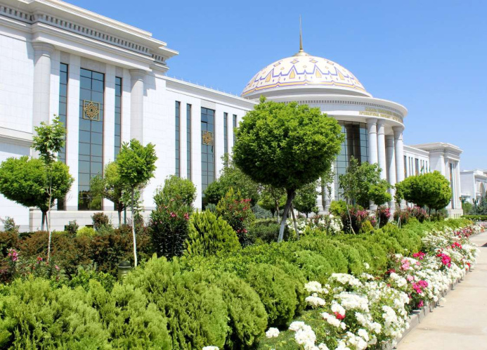  Туркменский вуз вошёл в мировой рейтинг Times Higher Education-2024