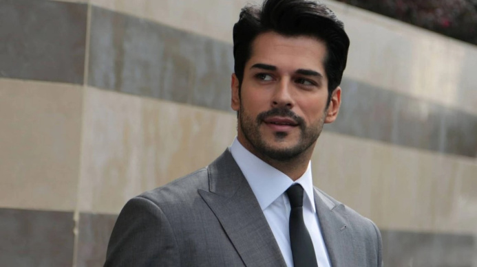  Burak Ozcivit to take part in Russian film project