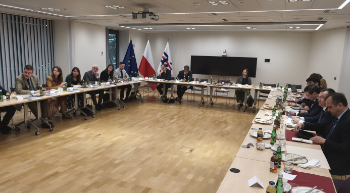  В Брюсселе прошла встреча послов стран ЦА и ЕС по линии политики и безопасности